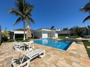 Lindíssima mansão térrea Cond Acapulco